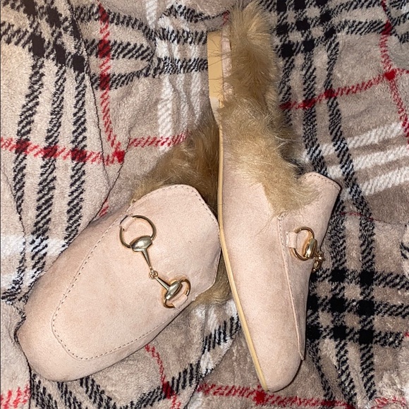 🛑 NO restock🛑Nude/Tan Fur Loafer Flat Mule Slides Size 7 LAST PR‼️ - Picture 8 of 9